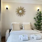 Eiffel Tower - Prestige Apartment With Views