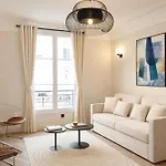 Eiffel Tower - Prestige Apartment With Views